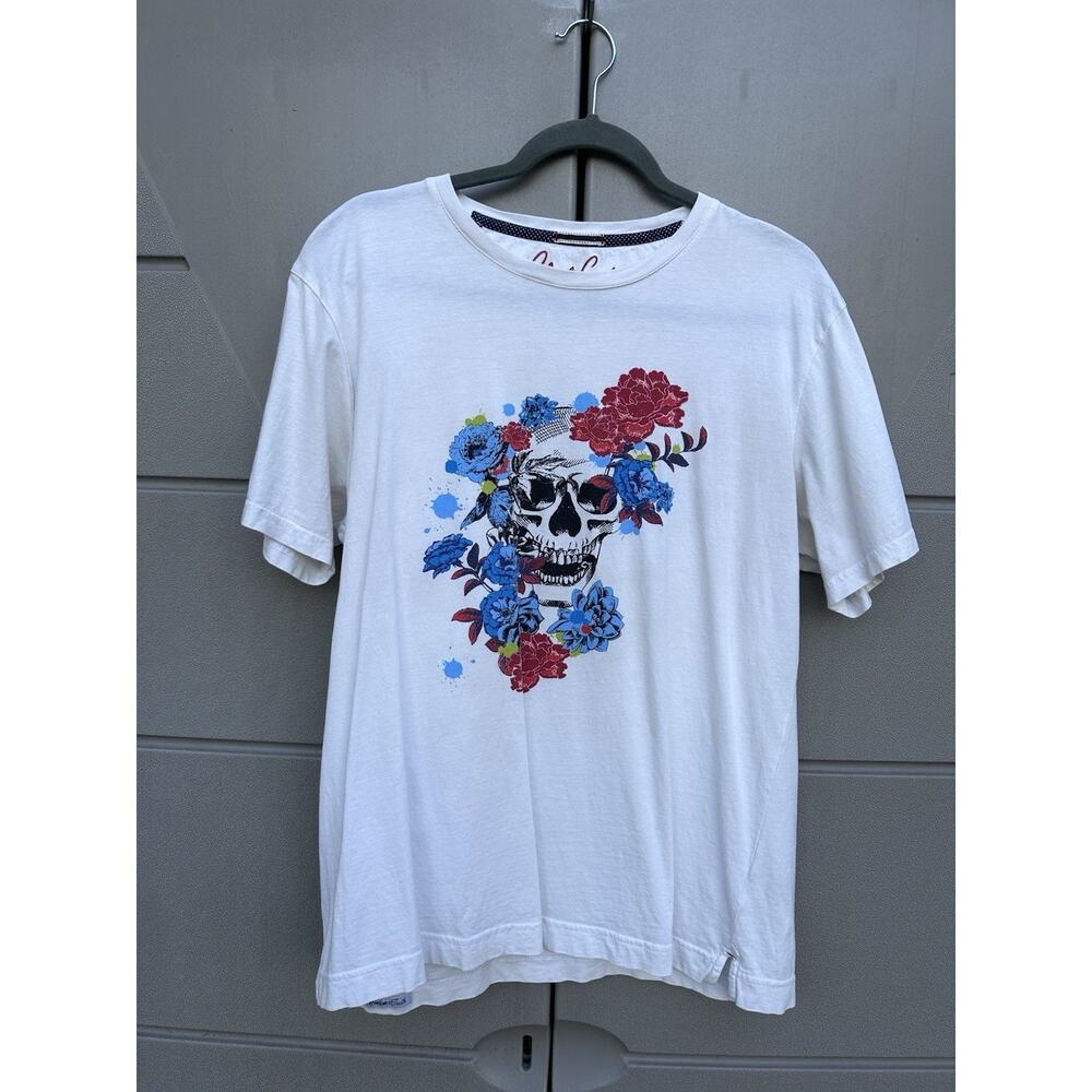 Robert Graham Men's Lg Grigg Skull Graphic Tee Shirt Crew Neck White Classic Fit